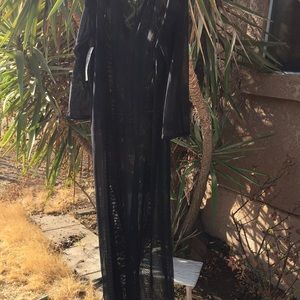 Sirena bathing suit cover black long swimwear look fashionable at the beach